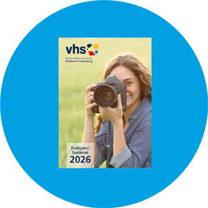 Öffnet die Seite 'Das aktuelle Programm Frühjahr/Sommer 2026'